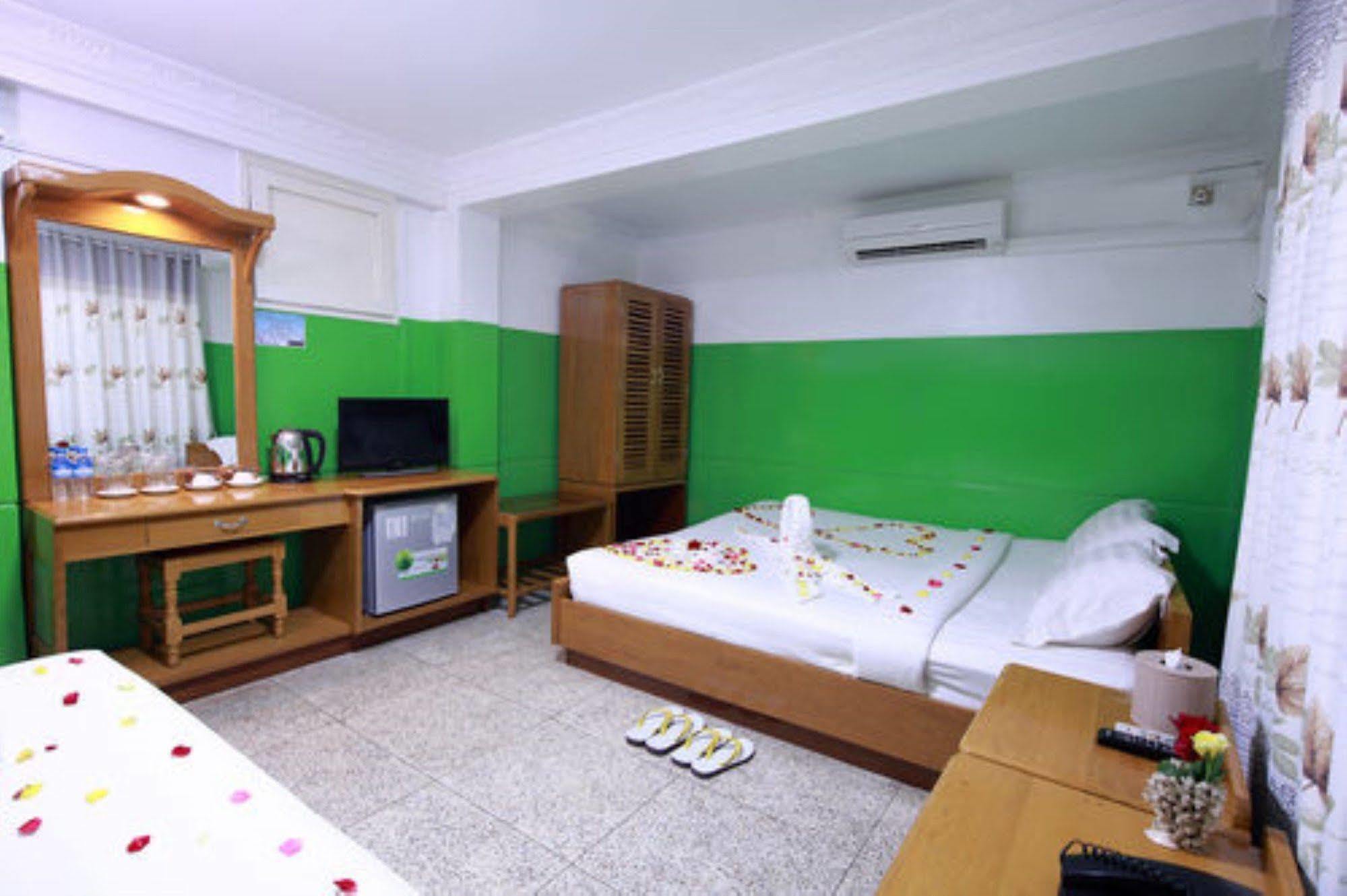 Hotel Venus Mandalay Dış mekan fotoğraf